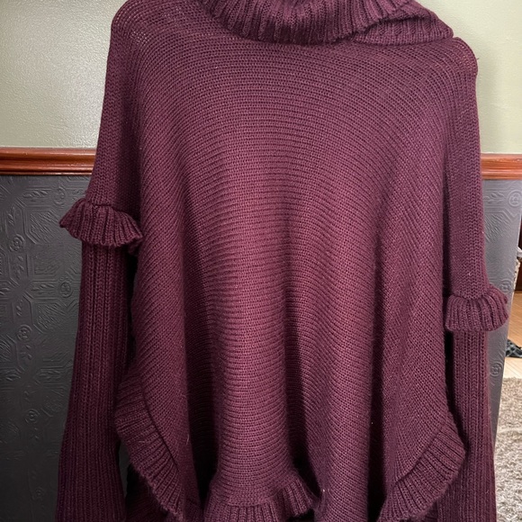 GEORGE Size 1X Sweater/poncho, ruffle detailing, EUC - Picture 4 of 8